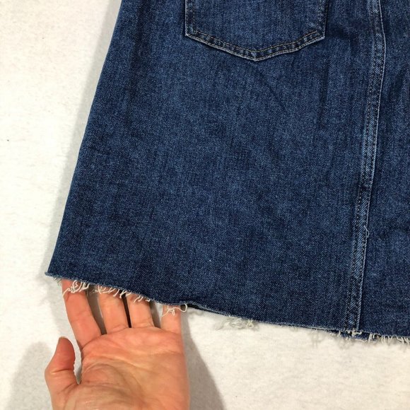 NEW Gap Womens 4 Button Front Mini Denim Jean Skirt Raw Hem #496473-00 NWT $60 - Picture 6 of 11